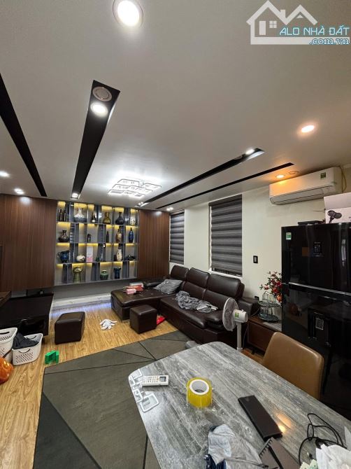 Bán căn Hoàng Huy Xẻ Khe 90m x 4,5 tầng Thang Máy. Giá 14.5 tỷ