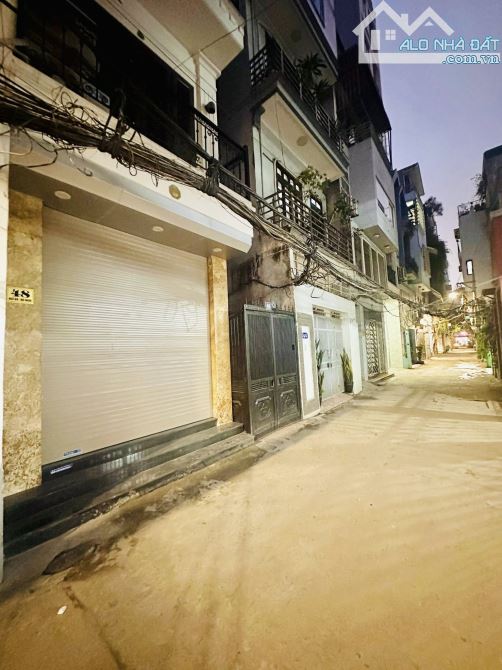 SIÊU PHẨM CỰC HIẾM,GIÁ TỐT, ĐỘI NHÂN, BA ĐÌNH, DT 50M, 5 TẦNG, GIÁ BÁN 15,3 TỶ.