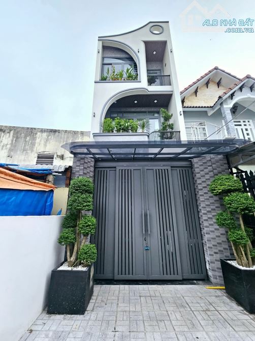 Bán Nhà Trệt 2 Lầu Mới Hẻm 147 Nguyễn Văn Cừ