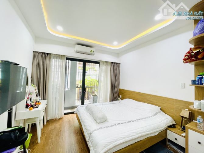 NGAY HÒA BÌNH- LŨY BÁN BÍCH- NHÀ 3 TẦNG ĐẸP BTCT - 40M2 - HOÀN CÔNG ĐỦ- NHỈNH 4 TỶ