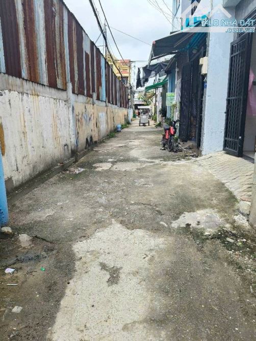 🔥 DÃY TRỌ đường HIỆP THÀNH 13, phường HIỆP THÀNH Q12, dt 55m2 (4,6mx12m) DÒNG TIỀN 7,5tr