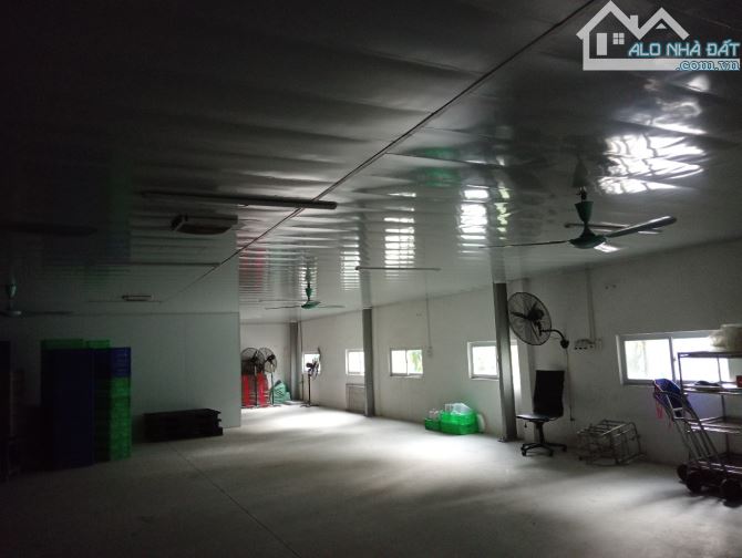 CHO THUÊ 1000m2  KHO, XƯỞNG Tại GIA TÂN. Xã QUANG MINH. H. NỘI