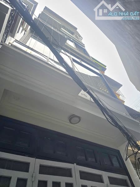 BÁN NHÀ ĐẠI TỪ, LÔ GÓC, 3 GÁC ĐỖ CỬA, GẦN Ô TÔ, 43M2, 7.3 TỶ