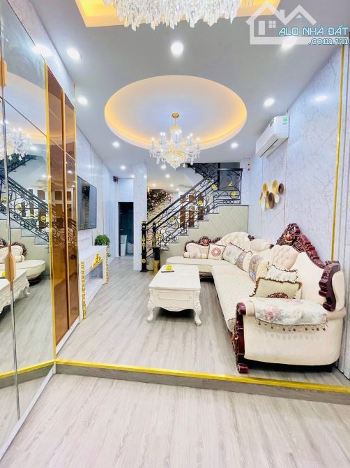 NHÀ ĐẸP Ở NGAY - TT THANH XUÂN - NHÀ MẶT NGÕ THÔNG - 20M RA MẶT PHỐ -  FULL NỘI THẤT