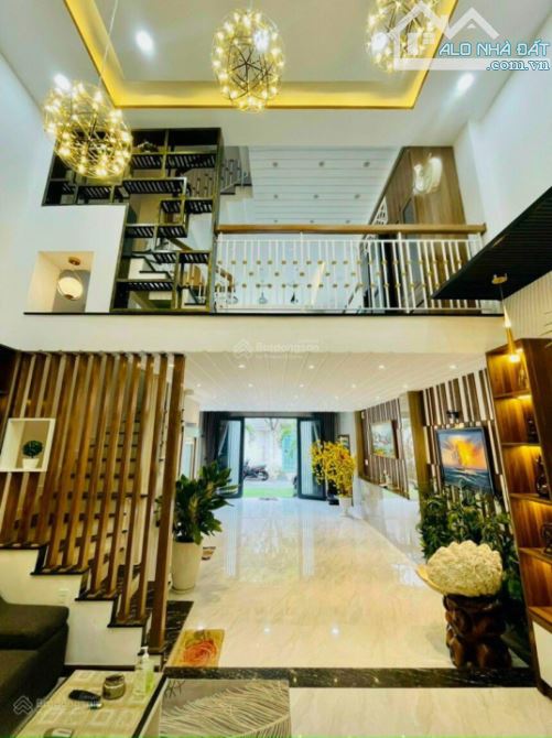 HOT…! Nhà bán đúc 4 tầng - Ngang 4m – HXH đường Tân Hương – Giá chỉ hơn 6 tỷ