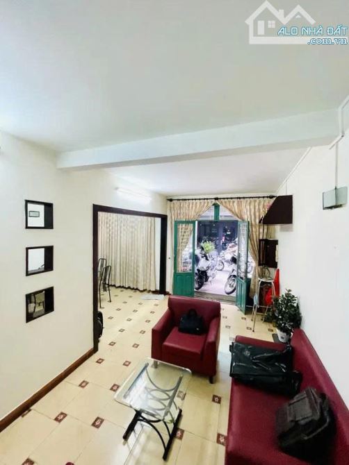 Bán nhà Võ Văn Tần, Quận 3 – 4 tầng – hẻm ô tô – 6m ngang – chỉ 17.5 tỷ