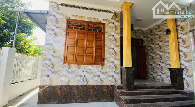bán nhà tại thị trấn Diên Khánh gần chợ Gò Đình