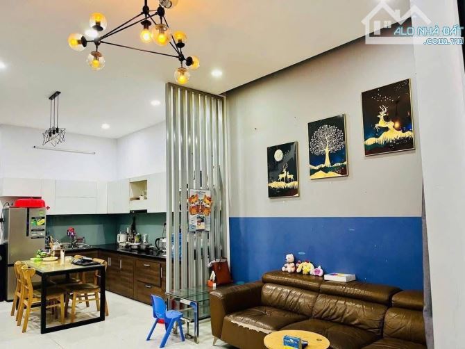 Bán nhà mê khu Uhom trung tâm tp quảng Ngãi giá tốt cho khách an cư