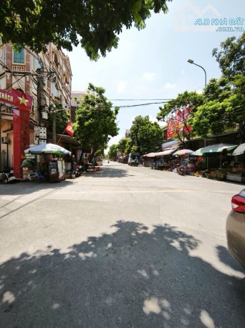 TRUNG TÂM THỊ TRẤN THỨA- BẮC NINH-DT 87 MÉT - Ô TÔ TRÁNH - GIÁ NHỈNH 2 TỶ