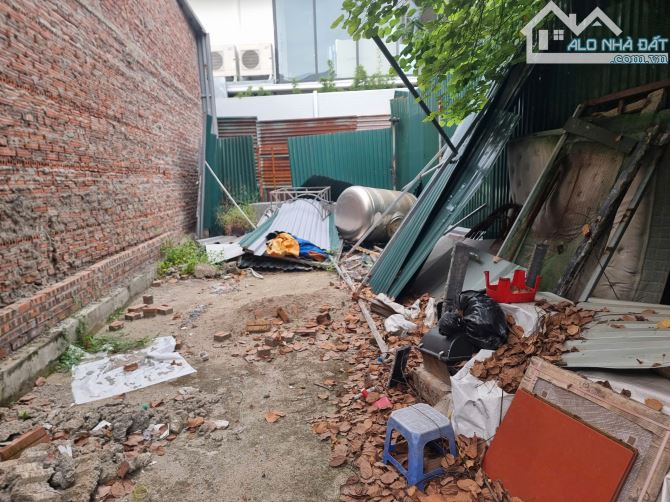 Cần bán đất phân lô phố Phúc Hoa-Phường Phú Thượng- Hà Nội 76.5m2, MT4.53m, ôtô vào, 16 tỷ
