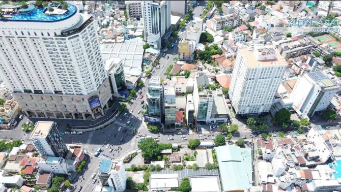 Tòa VP 10 Tầng Lý Chính Thắng – DTSD 2.300m² – Dòng Tiền 6.6 Tỷ/Năm