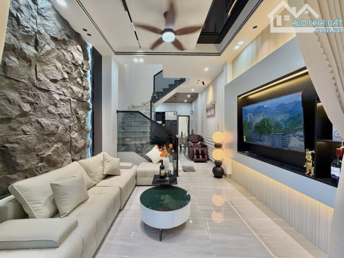 BÁN NHÀ 3 TẦNG FULL NỘI THẤT NGUYỄN THÀNH HÃN - 52M2 - 4TỶXXX - KIỆT Ô TÔ - TT HẢI CHÂU