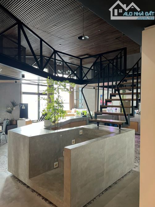 Bán căn hộ Duplex 5n4wc, 31 tỷ, 348m tại Petrowaco  97-99 Láng Hạ, Đống Đa, Hà Nội