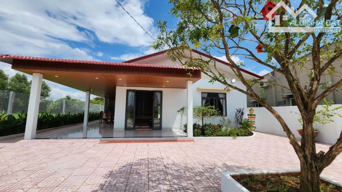 Bán Nhà Vườn Mới Xây – Ngang 15m X Dài 45m – Hòa Khánh Tây, Đức Hòa, Long An