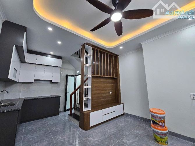 NHÀ LIÊN MẠC – 30M² – 6 TẦNG – Ô TÔ ĐỖ CẠNH NHÀ – CẠNH HỒ ĐIỀU HÒA - 5,9 TỶ