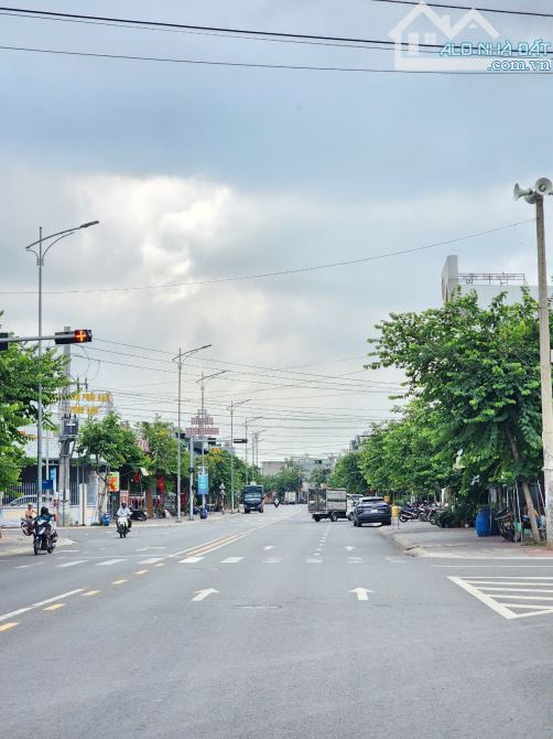 19Tỷ500__BIỆT THỰ ngang 9m__gần BIGC GO DĨ AN__Mặt tiền đường Hai Bà Trưng Nối Dài 25m - 11
