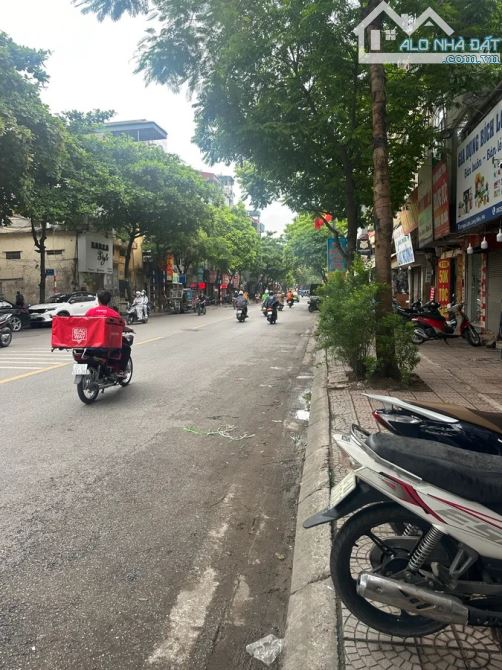 Cần bán đất mặt phố Ngọc Lâm, 275m², MT 6.6m, vị trí kinh doanh cực đẹp, giá 72.9 tỷ - 1
