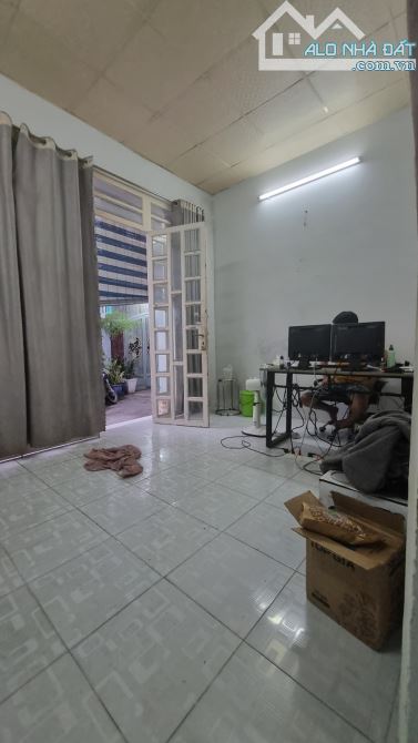 Chỉ nhỉnh 3 tỷ sở hữu ngay nhà 42m2 ngay cầu Tạ Quang Bửu Quận 8 - Siêu rẻ giá tốt - 1