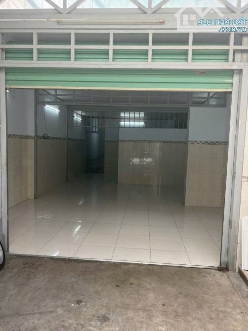 Nhà phố 100m gần BigC Go p. Đông Hòa Tp Dĩ An - 1