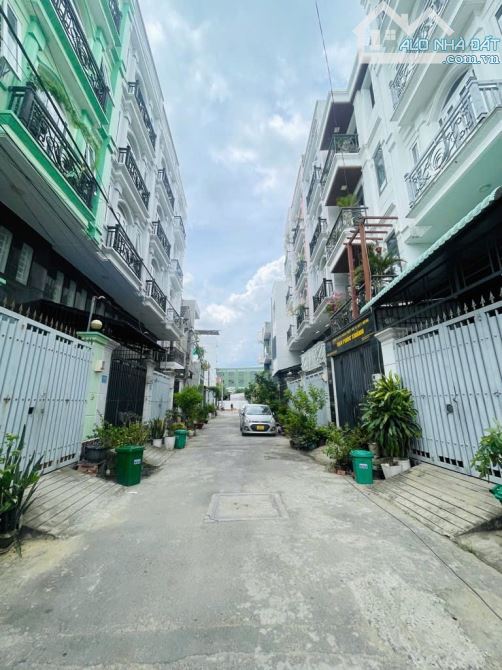 Bán nhà 4 tầng đường AN PHÚ ĐÔNG 33 ,phường AN PHÚ ĐÔNG,Q12,dt 104m²(6,5x16).Hẻm 8m., - 1