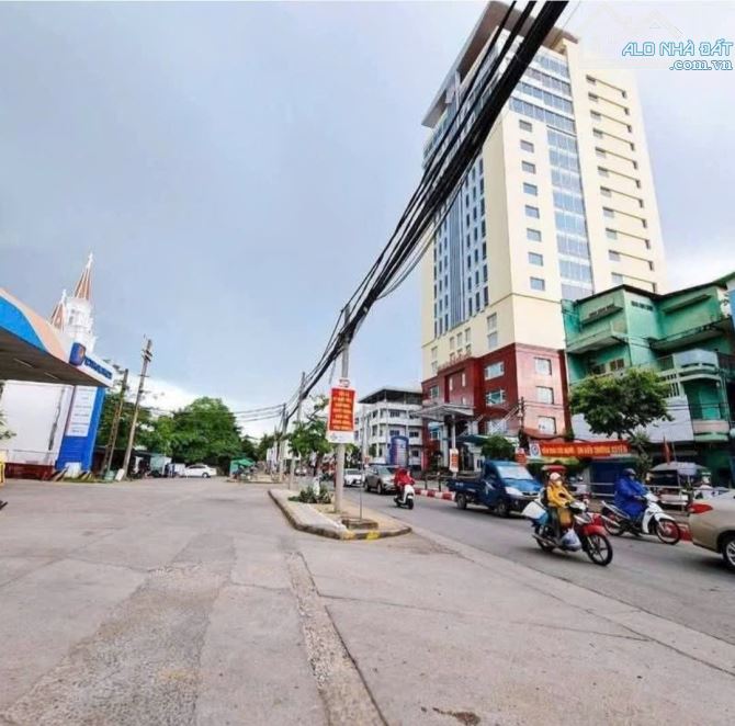 BÁN ĐẤT MẶT TIỀN ĐƯỜNG CÁCH MẠNG THÁNG TÁM, CÁI KHẾ, NINH KIỀU - 1