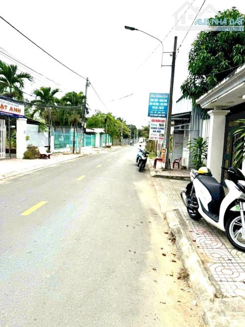 E cần chuyển nhượng lại khu đất như hình quý khách hàng có nhu cầu liên hệ e thành - 1