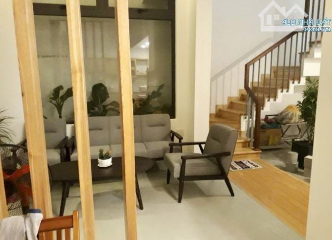 HOT - BÁN GẤP NHÀ 2 TẦNG HIỆN ĐẠI - KIỆT Ô TÔ TRÁNH CHẾ LAN VIÊN, NGŨ H SƠN - CHỈ 10.9 TỶ - 1