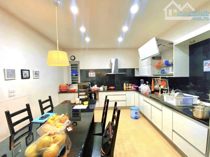 Bán nhà phố Cửa Bắc, quận Ba Đình, 2 thoáng, gần mặt phố, 62m, MT6m, 5 tầng đẹp. - 1