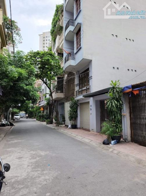 PHÂN LÔ XUÂN LA, CẠNH HỒ TÂY, 2 THOÁNG OTO TRÁNH, CÂY XANH, 6 TẦNG TM, 90m2 28 Tỷ - 1