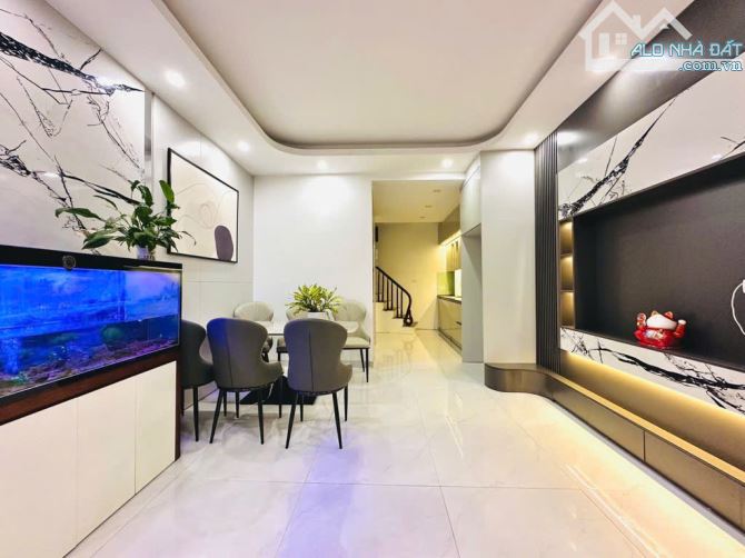 6 TẦNG MỚI THANG MÁY, GẦN HỒ VĂN CHƯƠNG - FULL NỘI THẤT - 1