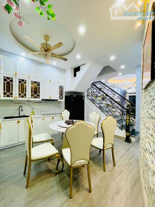NHÀ ĐẸP Ở NGAY - TT THANH XUÂN - NHÀ MẶT NGÕ THÔNG - 20M RA MẶT PHỐ -  FULL NỘI THẤT - 1