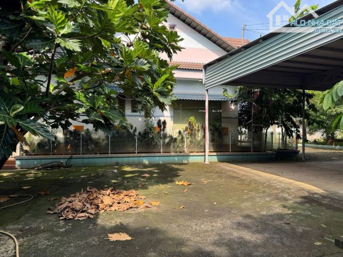 Bán Nhà Biệt thự Vườn, dt 1850m² Giá 25 tỷ Đường Bờ Kè View Sông, Bửu Long, Biên Hòa - 1