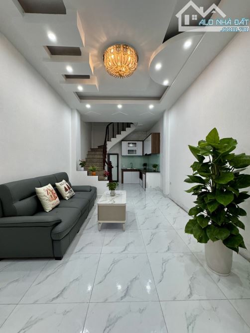 Bán nhà phố nguyễn đức cảnh lô góc 3 thoáng 27m2 4 tầng – ô tô 10m - Giá 6.15 tỷ - 1