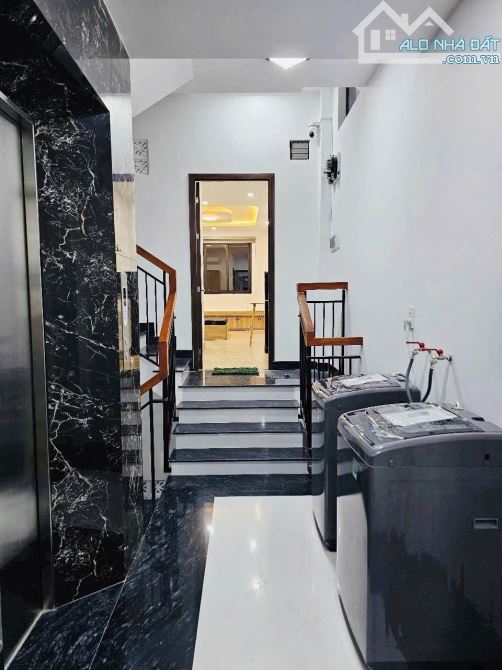 🏢 TOÀ NHÀ CHDV 6 TẦNG, NƠ TRANG LONG – DÒNG TIỀN 50 TRIỆU/THÁNG, HẺM XE HƠI - 1