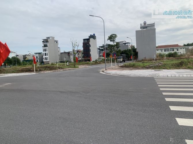 Lô đất đầu tư 120m mặt hồ Bộ Đội 30ha Long Biên, dự án hồ công viên siêu đẹp đối diện Vins - 1