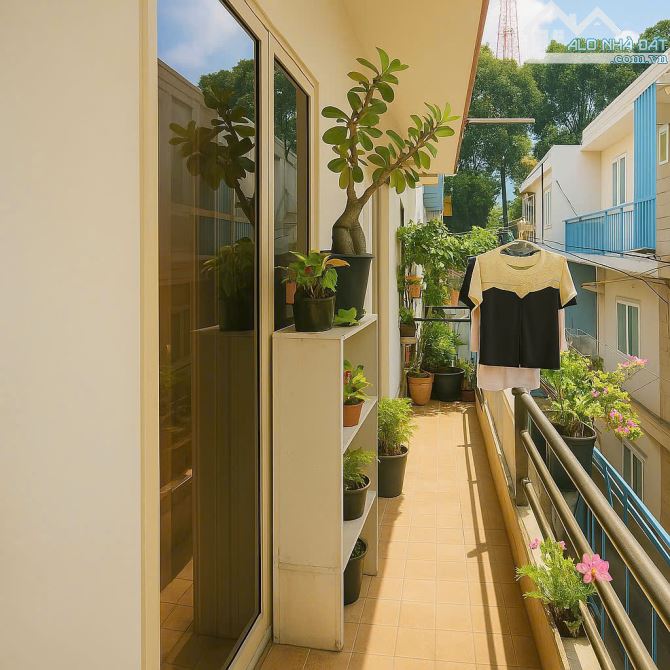 BÁN NHÀ QUẬN 10, LÔ GÓC HẺM XE HƠI CAO THẮNG, SỔ VUÔNG 4.3 x 13 m, 3 TẦNG, GIÁ 14.5 TỶ - 1