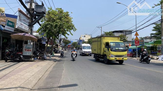 Bán nhà biệt thự mặt đường Đặng Văn Bi gần chợ Thủ Đức (200m²) 49 tỷ - 1