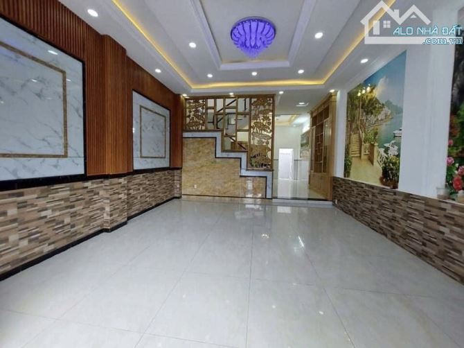 NGỘP TIỀN XOAY CÔNG VIỆC BÁN NHÀ ĐƯỜNG TRẦN HƯNG ĐẠO, QUẬN 1. GIÁ 5 TỶ 470/ 5mx18,5m. SHR - 1