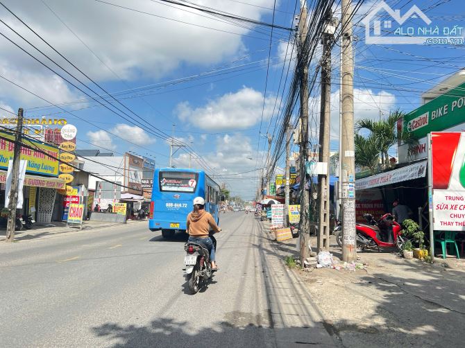 bán nhà 2 mặt tiền dt768, vị trí đẹp ngã ngã 3 nối đường trục 16, xã thạnh phú. 7x35m - 1