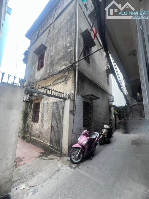 BÁN ĐẤT PHỐ PHẠM VĂN ĐỒNG CẦU GIẤY 26 TỶ 200M2 MT 10M C4 NGÕ THÔNG  GẦN Ô TÔ KINH DOANH GẦ - 1