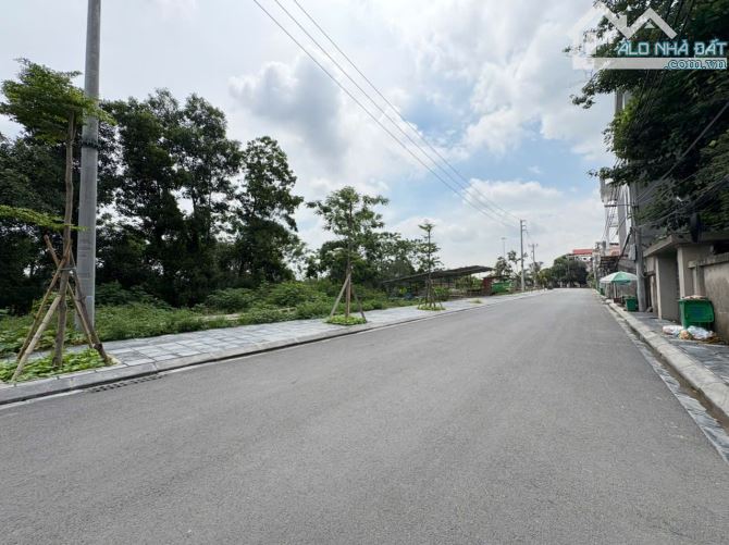 ❤ĐƯỜNG Ô TÔ VÀO-KHU VỰC ĐANG CÓ DỰ ÁN CẦU THƯỢNG CÁT-ĐI 5 PHÚT ĐẾN CẦU THĂNG LONG-CÁCH 50M - 1