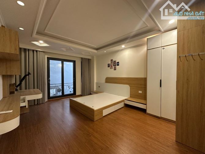 BÁN NHÀ ĐƯỜNG VÕ CHÍ CÔNG CẦU GIẤY 40M 7 TẦNG 10 TỶ Ô TÔ ĐỖ CỬA BA BƯỚC RA PHỐ - 1