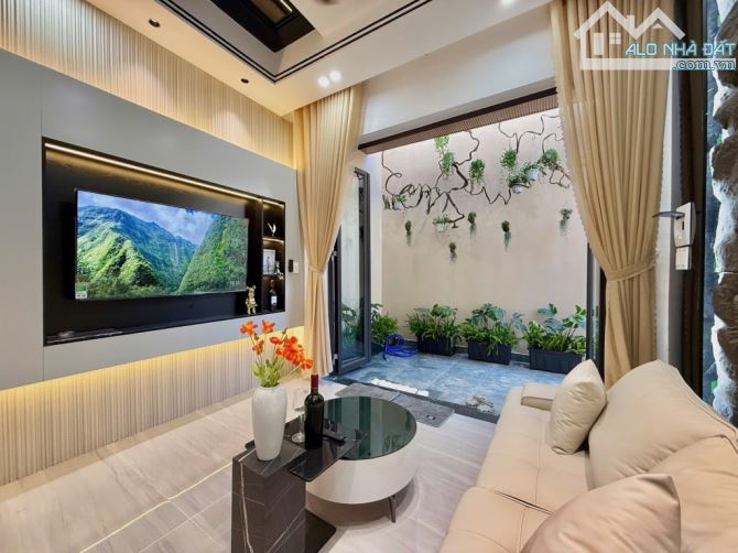 BÁN NHÀ 3 TẦNG FULL NỘI THẤT NGUYỄN THÀNH HÃN - 52M2 - 4TỶXXX - KIỆT Ô TÔ - TT HẢI CHÂU - 1