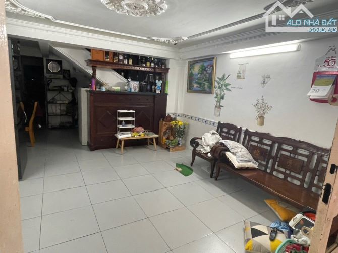 Bán nhà đường Dương Quảng hàm phường 5 quận gò vấp - 1