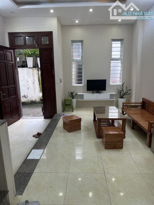 Nhà Hà Trì 31m mt3,9m 5t nở hậu,Vf3 qua nhà, đỗ cửa, ngõ thông, an sinh - 1