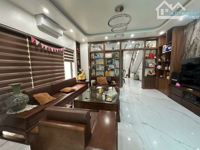 Bán căn nhà vườn mini 2 tầng mặt ngõ giáp khu An Phú, ph Lê Thanh Nghị, TP HP mới, 257m2 - 1