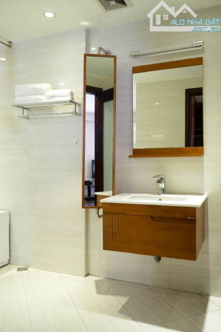 Căn hộ cực đẹp, Vip nhất Phố Triệu Việt Vương, 150m2 2PN, giá 38tr ( đã gồm dv ) - 12
