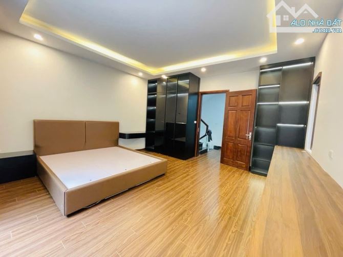 SIÊU PHẨM. 37M. 5T. 8,3 TỶ. FULL NỘI THẤT. GẦN PHỐ. NGÕ XE 3 GÁC. NGUYỄN ĐỔNG CHI. - 2