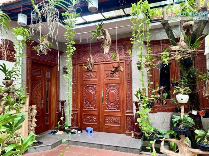 🏩Biệt thự + khó xưởng. Mặt tiền Tân Xuân, Hóc Môn. Chỉ 31 tr/m2. DT 654m2. Đường 10m - 2
