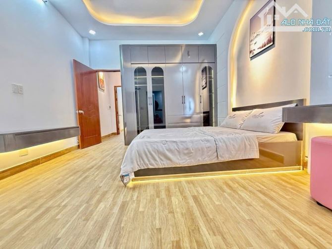 🌻🌻🌻 Nhà đẹp ở liền, hẻm xe hơi thông, Huỳnh Thị Hải, Q12. Đẹp mà giá tốt không có nh - 2